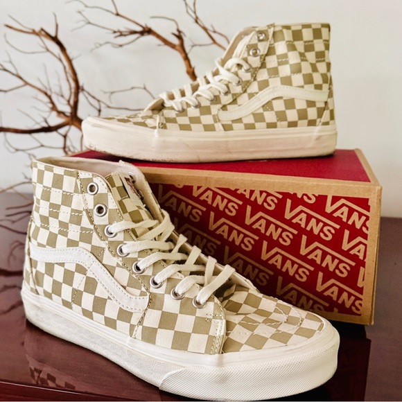 Vans Tan and Cream Sk8-Hi Sneakers High-Top Style